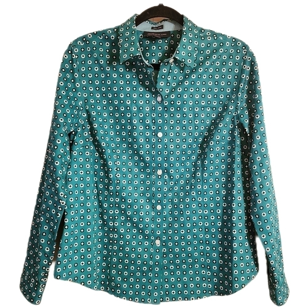 3/$15 Non-Iron PETITE RETRO PRINT BUTTON DOWN DRESS SHIRT
